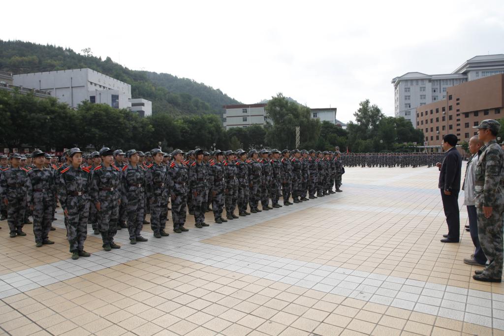 田伏虎副书记讲话