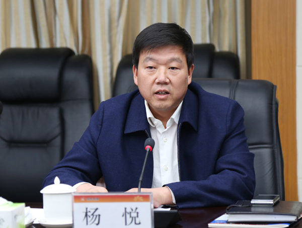 杨悦董事长介绍企业情况