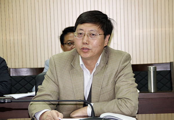 张金锁校长发言