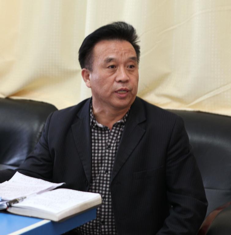 史和平处长主持并汇报工作