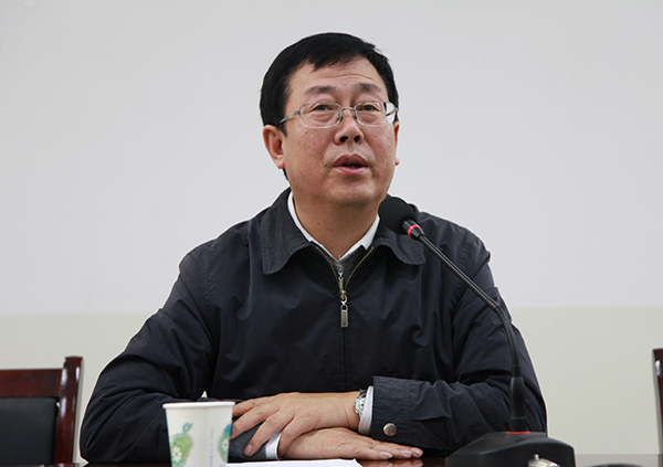 田伏虎副书记讲话